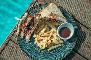 Georgia's Garden by Omilos Hotels