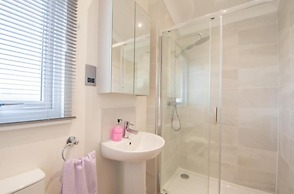 Luxury Family Beechwood Lodge With hot tub