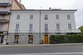 JOIVY Elegant Flat near Seaside