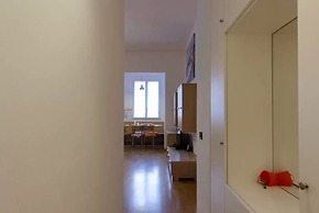 JOIVY Elegant Flat near Seaside