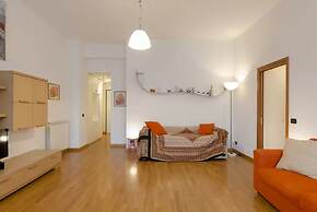 JOIVY Elegant Flat near Seaside