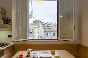 JOIVY Elegant Flat near Seaside