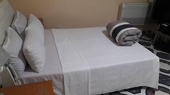 Remarkable 4-bed With air Conditioning in Brikama