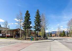Lookout Ridge Townhomes #113 by Summit County Mountain Retreats