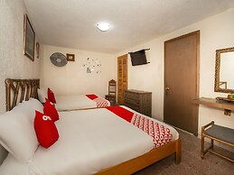 Hotel El Meson De La Luna