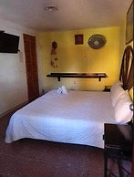 Hotel El Meson De La Luna