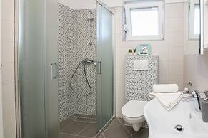 Pool Apartment Bakija 2