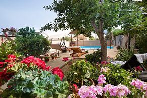 Pool Apartment Bakija 2