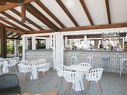 Hotel Club Baia Samuele