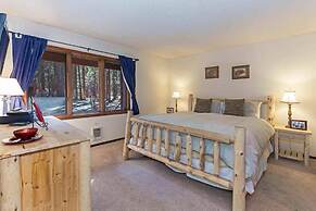 Winterset #18 - Shared Pool & Near Skiing!