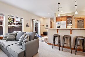 Sunny Woods Acres Near Golf & Adventure Park