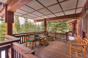 Luxury Northstar Palace w/ Hot Tub & Games