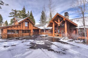 Luxury Northstar Palace w/ Hot Tub & Games