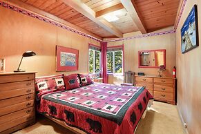 7 Minute Walk to Beach Chambers Landing Chalet