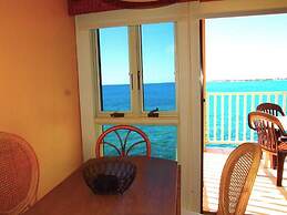 Sea Village #4210 Ocean Front Lanai!