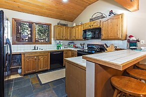 Winterset #33 - Near Golf, Shops & Eats!