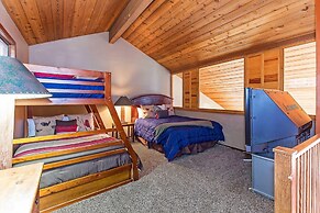 Winterset #33 - Near Golf, Shops & Eats!