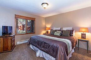 Winterset #33 - Near Golf, Shops & Eats!