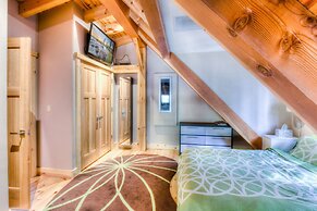 Shining Shire - Sauna, Steam Shower, Very Cool!