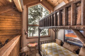 Granlibakken Retreat Near Tahoe Beach!