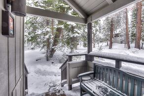 Granlibakken Retreat Near Tahoe Beach!