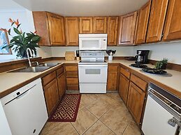 White Sands Village #309 A/c, Tennis & Pool!