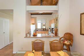 Surf & Racquet Club #6-303