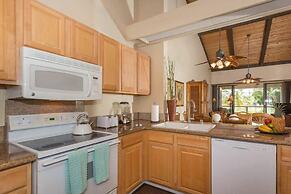 Surf & Racquet Club #6-303