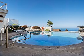 Outrigger Paradise Hale Wa a Pale Private Pool!