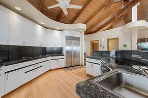 Outrigger Paradise Hale Wa a Pale Private Pool!