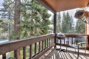 Lake Forest Villa Patio w/ BBQ