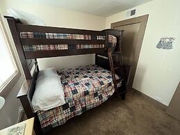 Silver Tree Sanctuary in Aspen Grove!