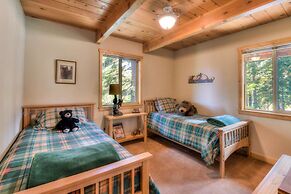 Chamberland Getaway Lake Views w/ Deck!