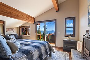 Shoreline Vista Lake Views, Near Hike & Bike!