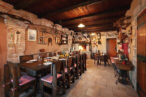 Luxury Villa Lovric Private Heated Pool