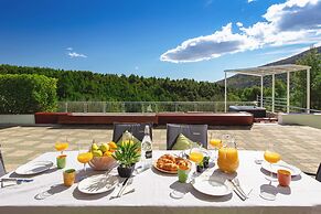 Luxury Villa Lovric Private Heated Pool