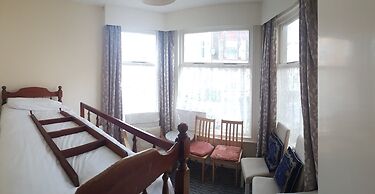 4 Berth, Ground Floor Flat, Apsley 1