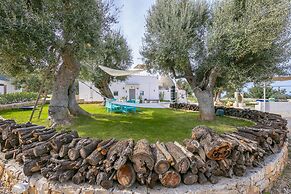 Rebea Trulli Home With Pool Fasano