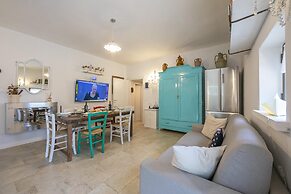 Rebea Trulli Home With Pool Fasano