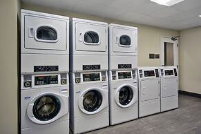 Residence Inn by Marriott Orlando Flamingo Crossing/Western Entrance