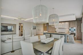 Daytona Grande Oceanfront Resort