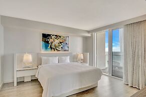 Daytona Grande Oceanfront Resort