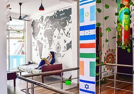 Skyard Hostel Rishikesh (Laxman Jhula)