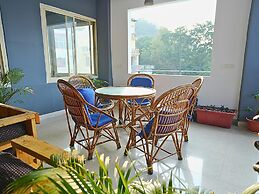 Skyard Hostel Rishikesh (Laxman Jhula)