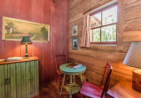 Ada's Whole House 3 Bedroom Apts by RedAwning