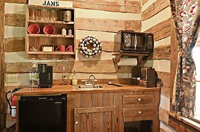 Ab Butler - Cumberland River 1 Bedroom Cabin by RedAwning
