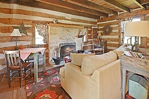 Ab Butler - Cumberland River 1 Bedroom Cabin by RedAwning