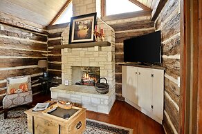 Czech 1 Bedroom Cabin by RedAwning