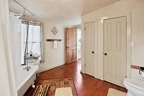 Czech 1 Bedroom Cabin by RedAwning