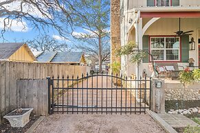 Serendipity 1 Bedroom Cottage by Redawning